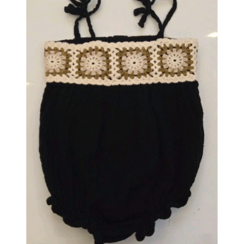 Old Navy Winter Knit and Crochet‎  Beanie Hat 18-24 months  Black